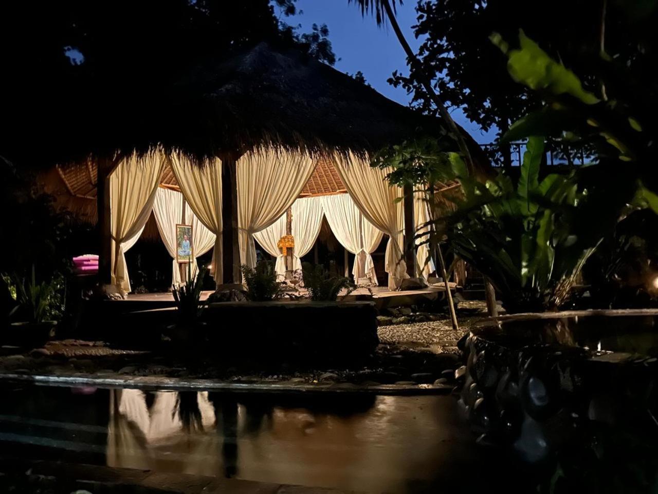 Отель Omunity Bali Сингараджа Экстерьер фото