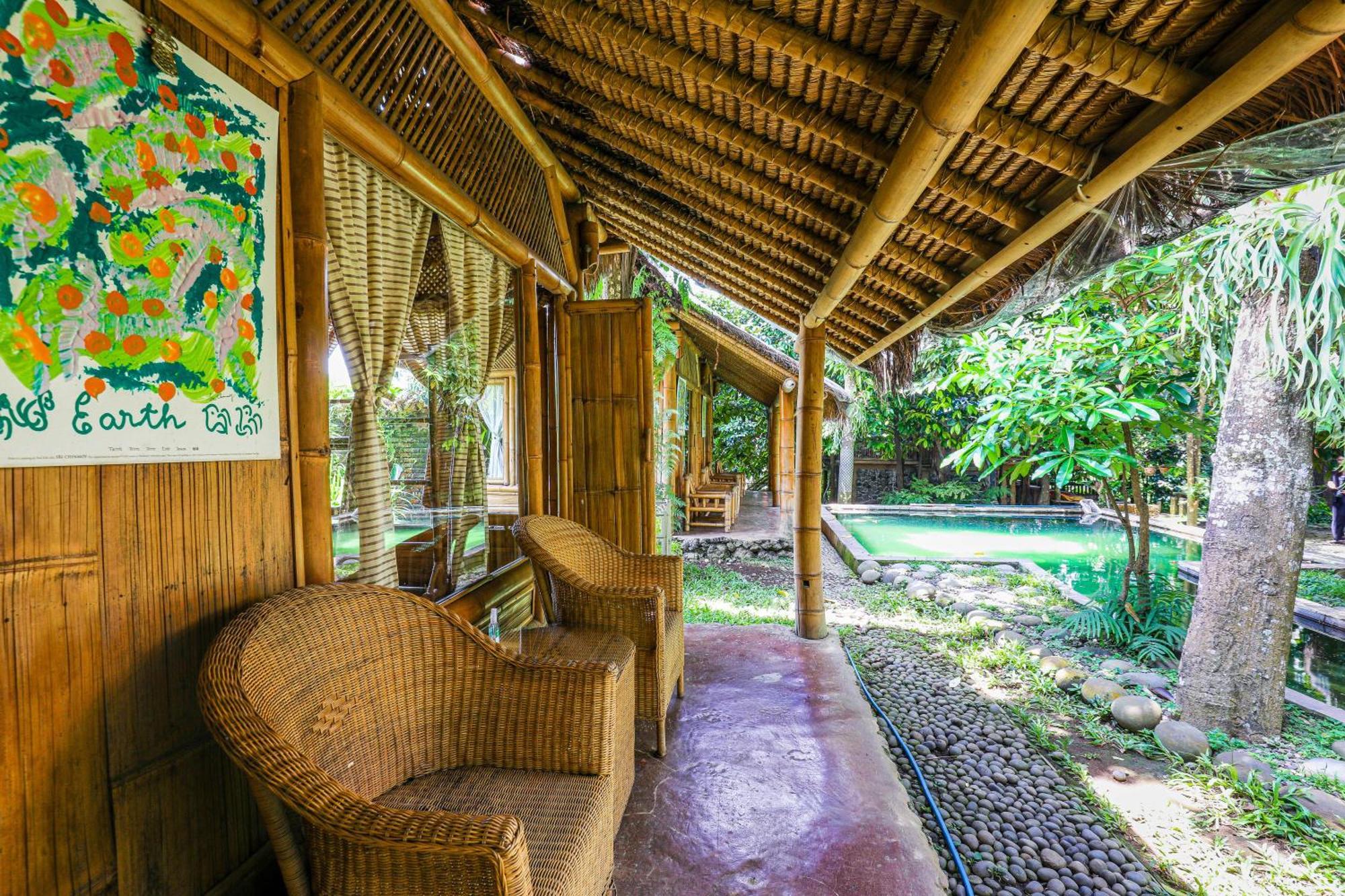 Отель Omunity Bali Сингараджа Экстерьер фото