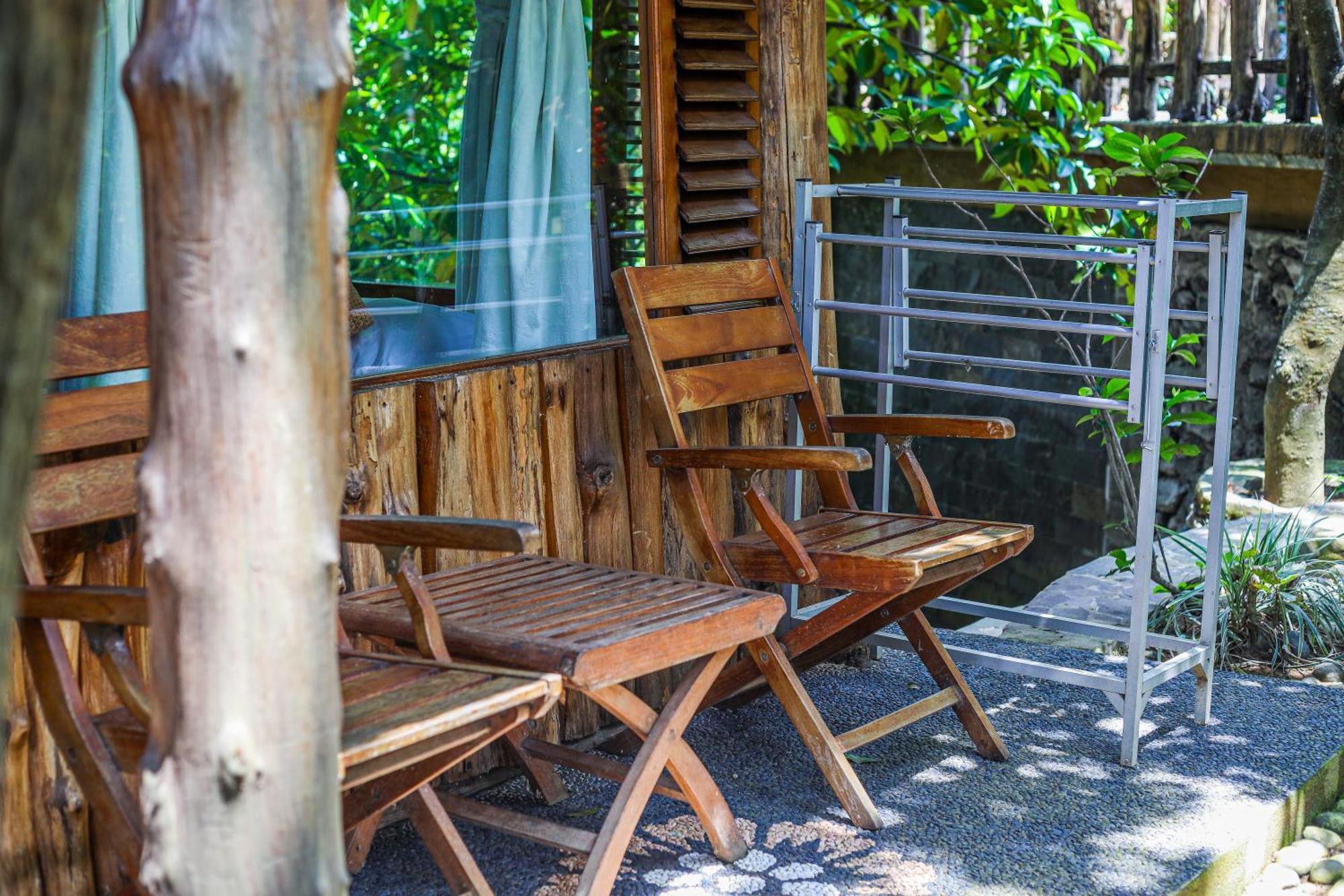Отель Omunity Bali Сингараджа Экстерьер фото